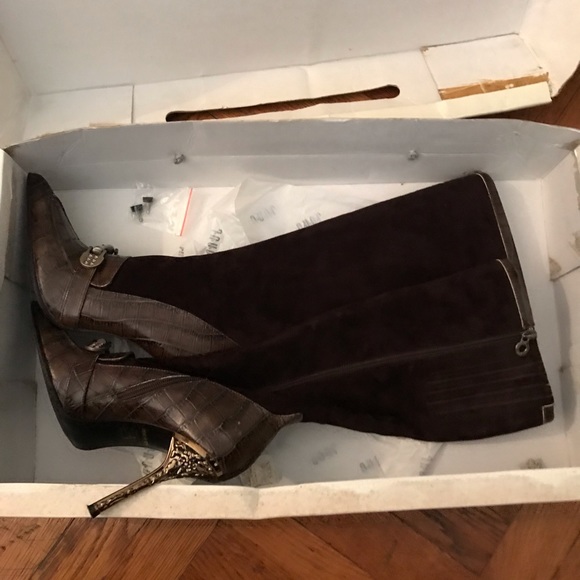 Juno brand knee high boots -help with HURRICANE MELISSA - Picture 2 of 7